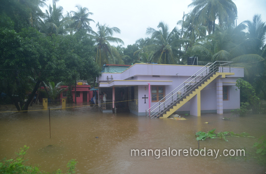 Flood relief centres mangalore